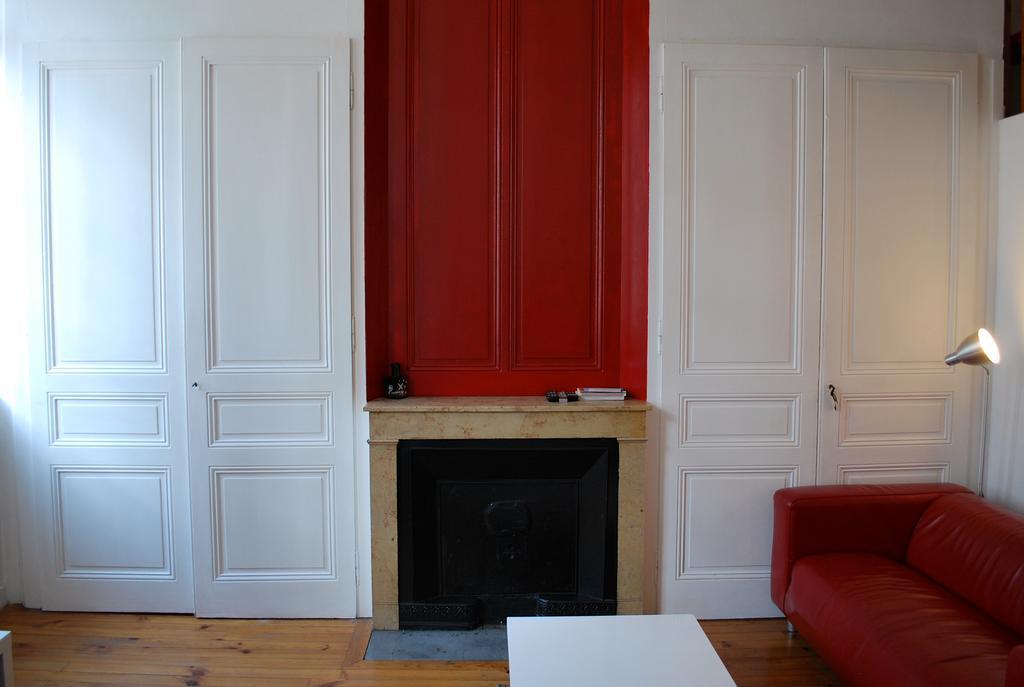 L'Appartement Du Parc Lyon Bagian luar foto